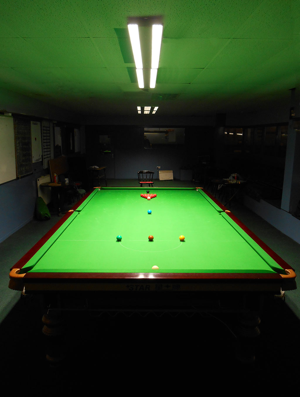 professional snooker table lighting